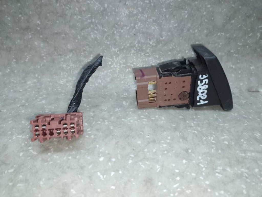 22722665 | Кнопка аварийной сигнализации CHEVROLET EQUINOX 04-09 - Фото 3