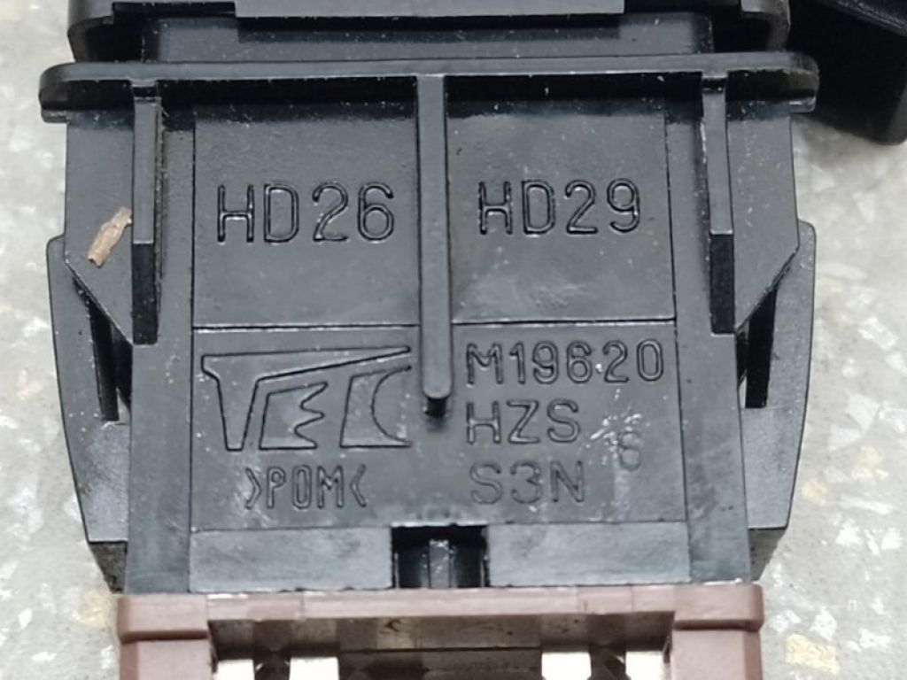 22722665 | Кнопка аварийной сигнализации CHEVROLET EQUINOX 04-09 - Фото 5