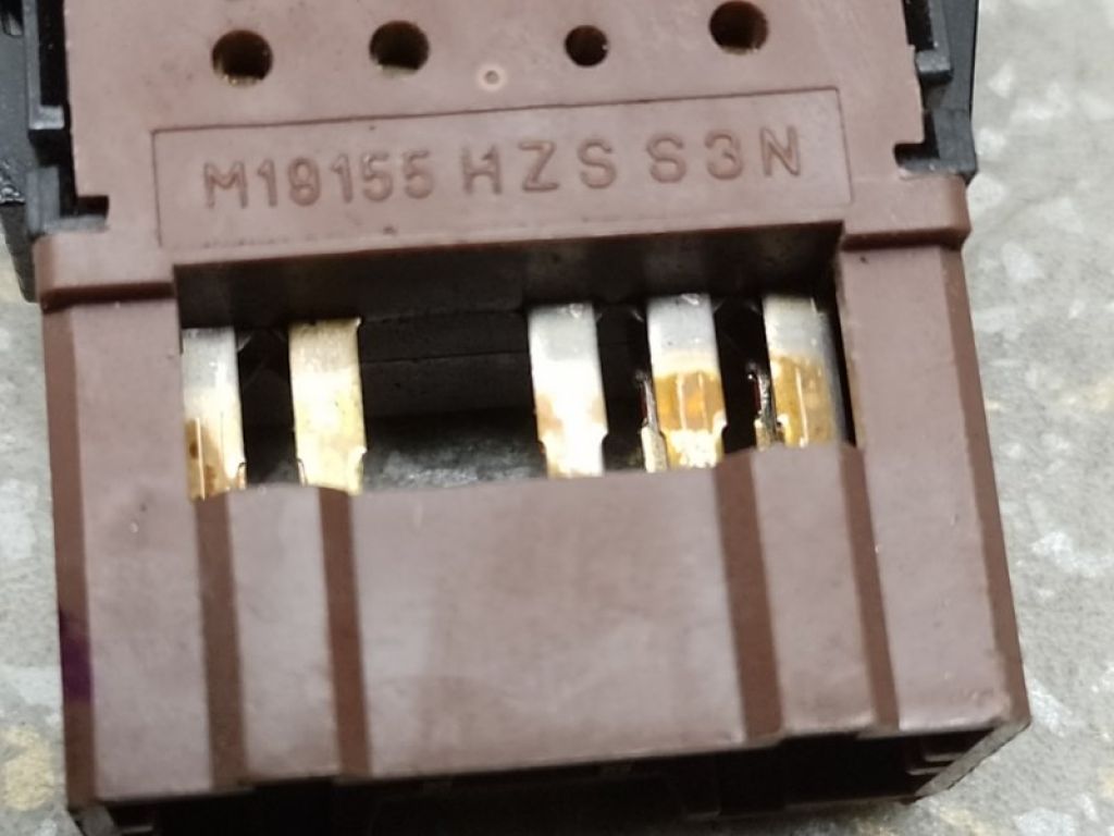 22722665 | Кнопка аварийной сигнализации CHEVROLET EQUINOX 04-09 - Фото 6