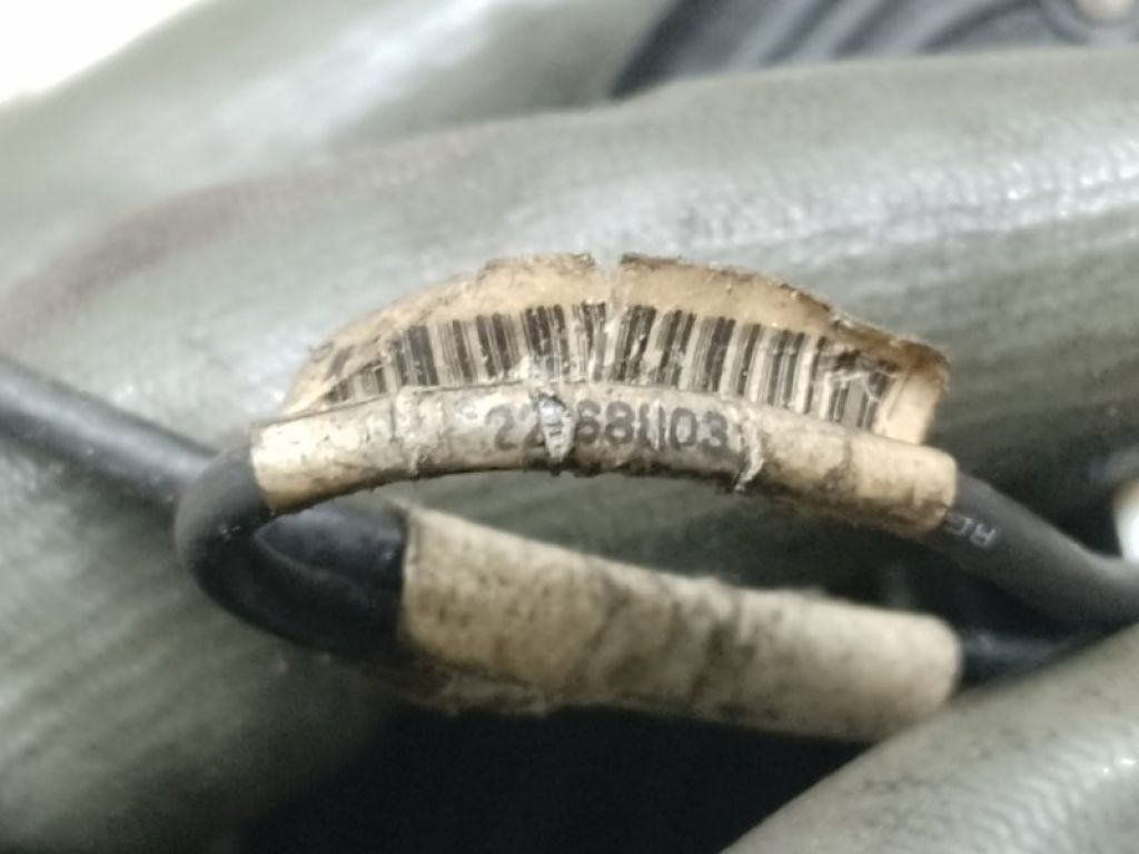 22688031 | Антенна передн. CHEVROLET EQUINOX 04-09 - Фото 3