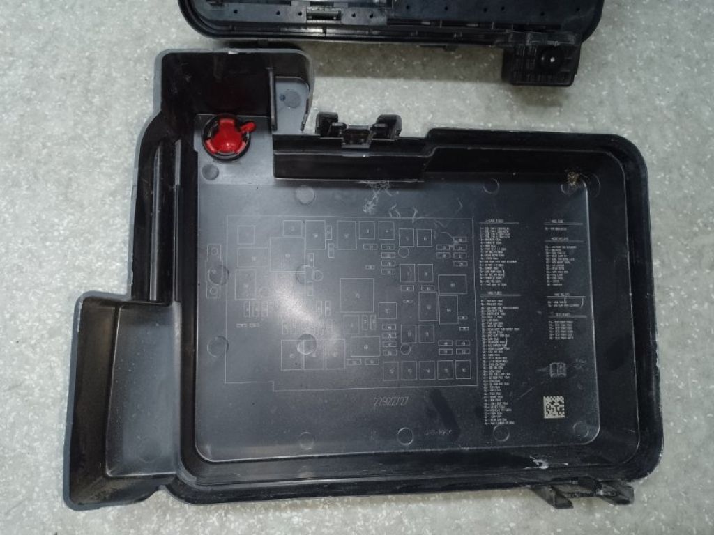 23325532 | Блок предохранителей моторный отсек CHEVROLET EQUINOX 09-17 - Фото 4