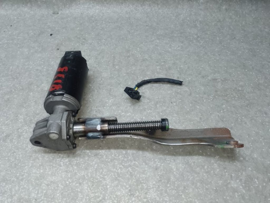 13578636 | Моторчик регулировки сиденья передн. лев. CHEVROLET EQUINOX 09-17