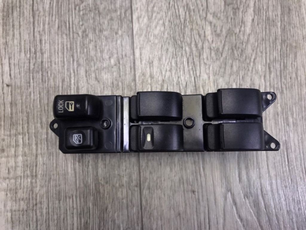 MR587943 | Блок керування склопідіймачами передн. MITSUBISHI GALANT 03-12