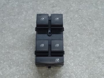Блок управления стеклоподъемниками лев. CHEVROLET EQUINOX 09-17