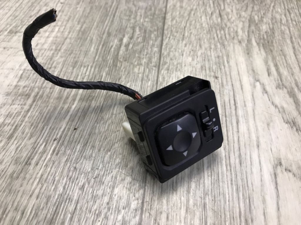 MR417977 | Блок керування дзеркалами MITSUBISHI GALANT 03-12 - Фото 4