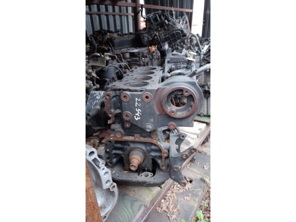 Блок двигателя MAZDA E2200 E-SERIES 86-04