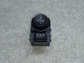 Блок управления зеркалами CHEVROLET EQUINOX 09-17