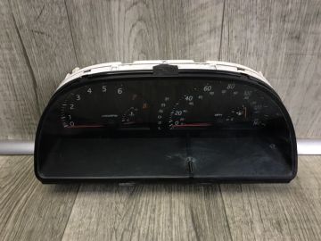 Панель приладів TOYOTA CAMRY 30 02-06