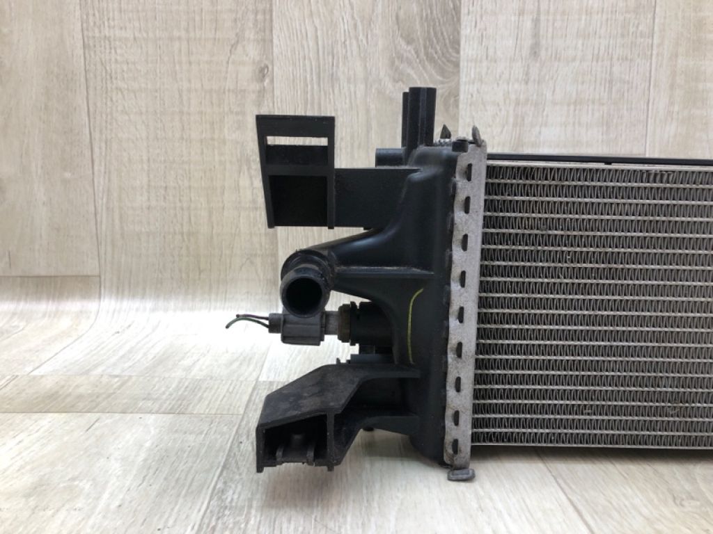 F1FZ-8005-B | Радиатор интеркулера FORD ESCAPE 12-19 - Фото 4