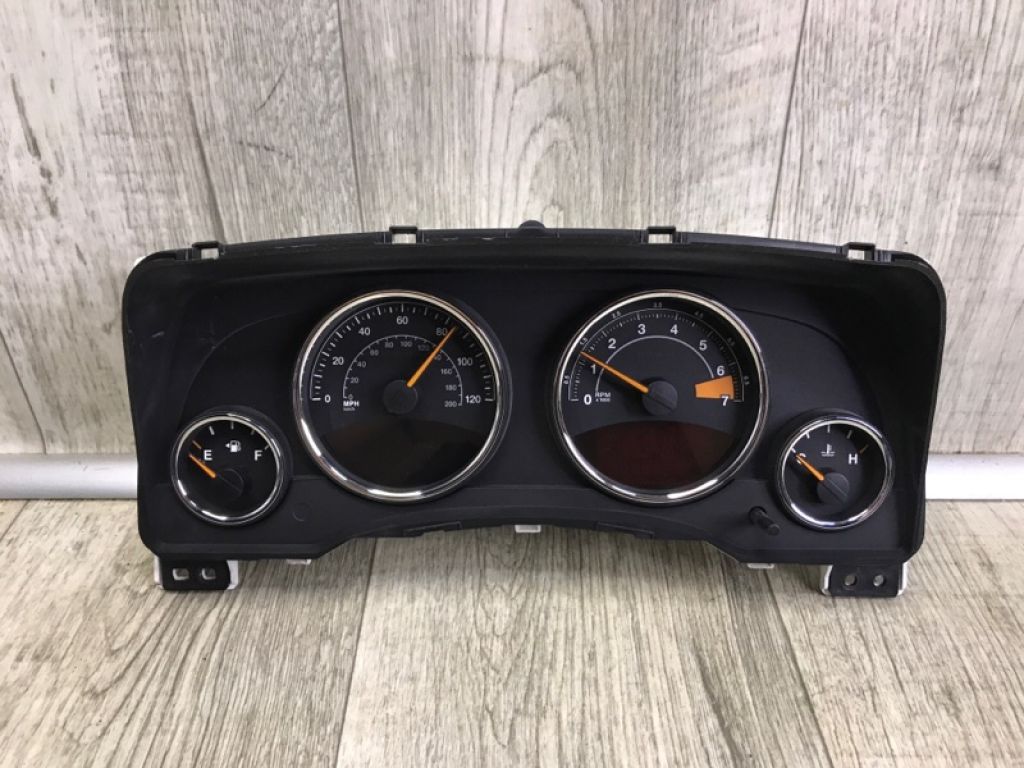 68223322AA | Панель приладів JEEP COMPASS 06-16