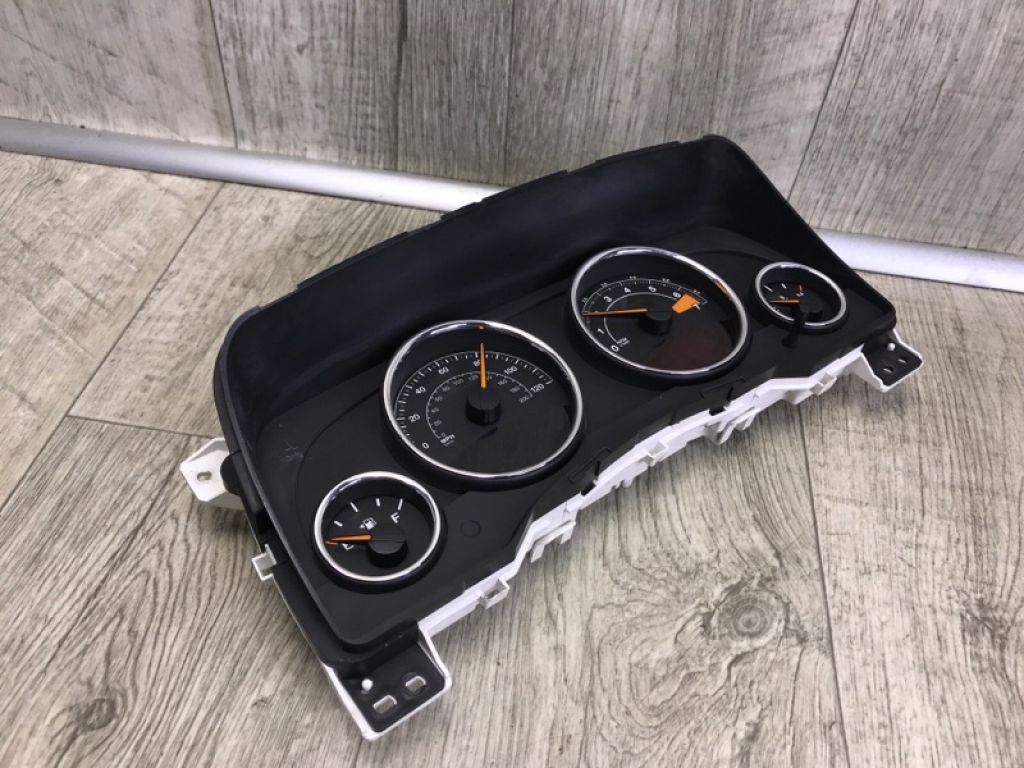 68223322AA | Панель приладів JEEP COMPASS 06-16 - Фото 2