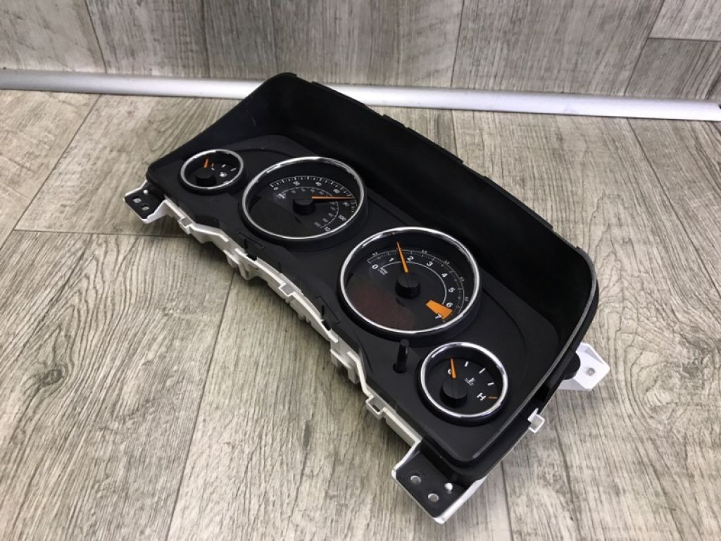 68223322AA | Панель приладів JEEP COMPASS 06-16 - Фото 3