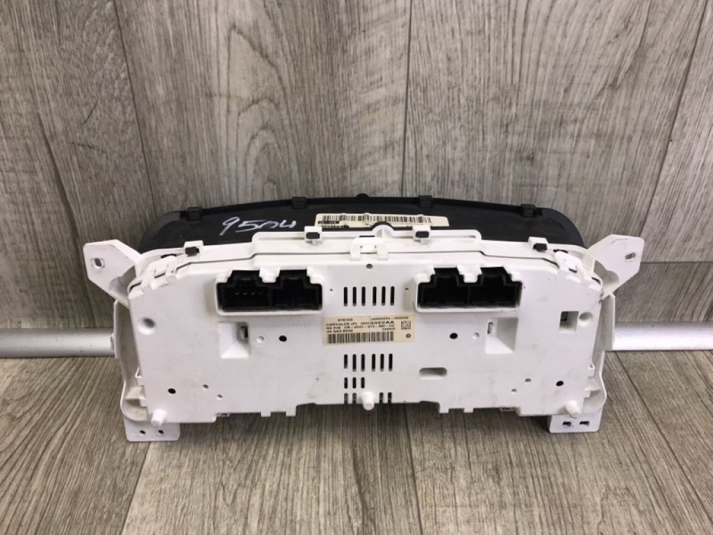 68223322AA | Панель приладів JEEP COMPASS 06-16 - Фото 4