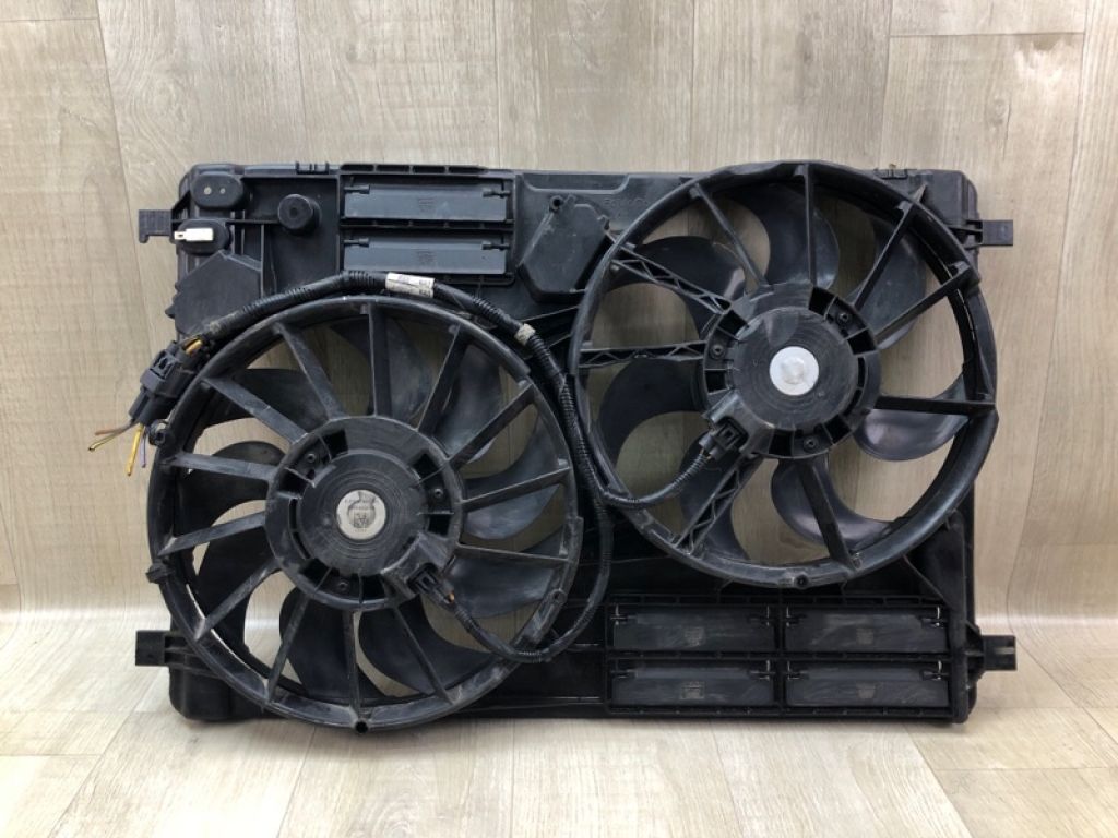 EJ7Z-8C607-E | Диффузор вентилятора основного радиатора FORD ESCAPE 12-19 - Фото 2