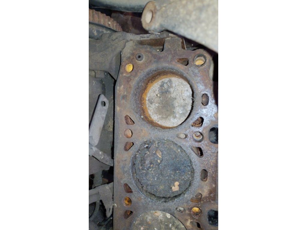 Блок двигателя MAZDA E2200 E-SERIES 86-04 - Фото 5