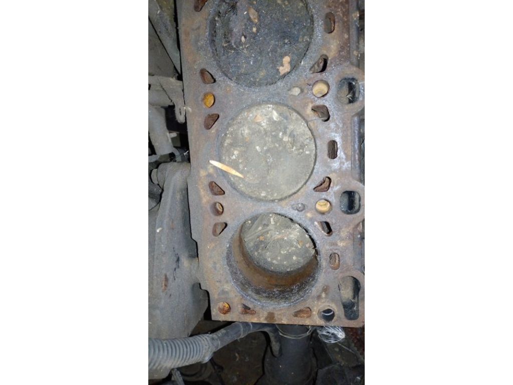 Блок двигателя MAZDA E2200 E-SERIES 86-04 - Фото 6