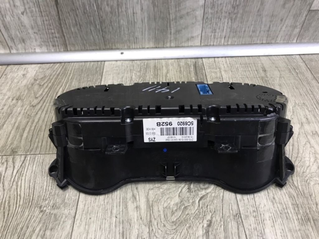 5C6 920 952 B | Панель приладів VOLKSWAGEN JETTA USA 10-17 - Фото 5