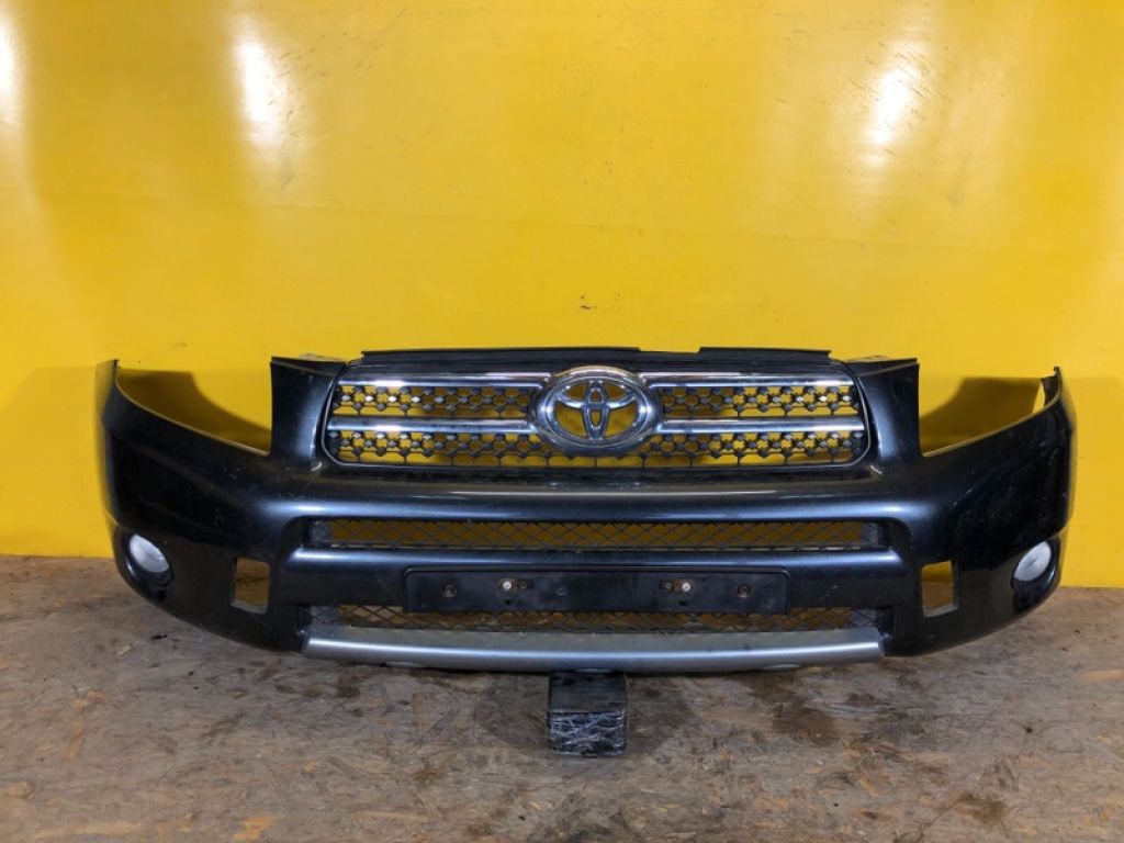Бампер передній TOYOTA RAV4 05-12