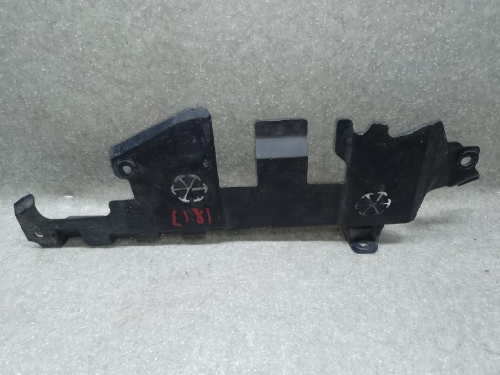 71114-TZ5-A00 | Дефлектор радиатора прав. ACURA MDX (YD3) 13-21