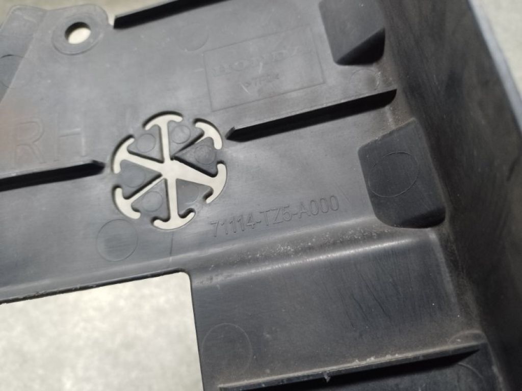 71114-TZ5-A00 | Дефлектор радиатора прав. ACURA MDX (YD3) 13-21 - Фото 4