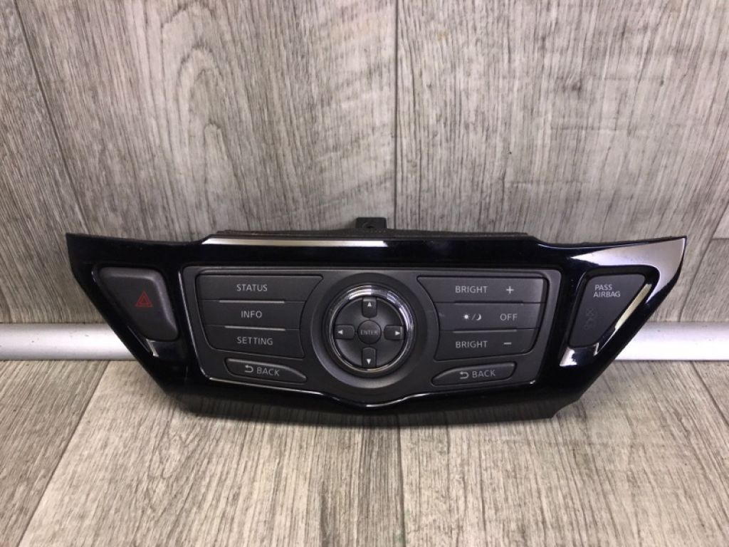 28395-3KA0A | Блок керування мультимедіа NISSAN PATHFINDER R52 12-21