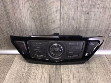 Блок керування мультимедіа NISSAN PATHFINDER R52 12-21