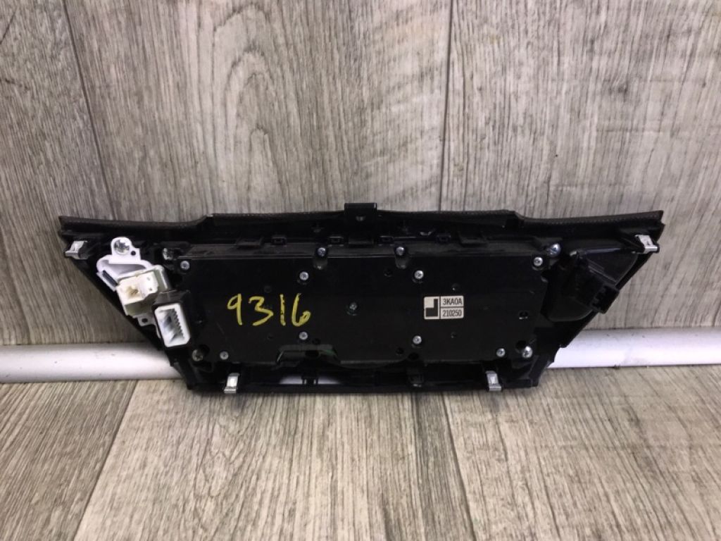 28395-3KA0A | Блок керування мультимедіа NISSAN PATHFINDER R52 12-21 - Фото 3