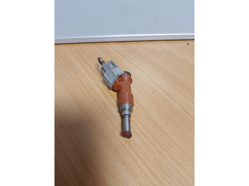 23209-31050 | Форсунка паливна TOYOTA CAMRY 40 06-11