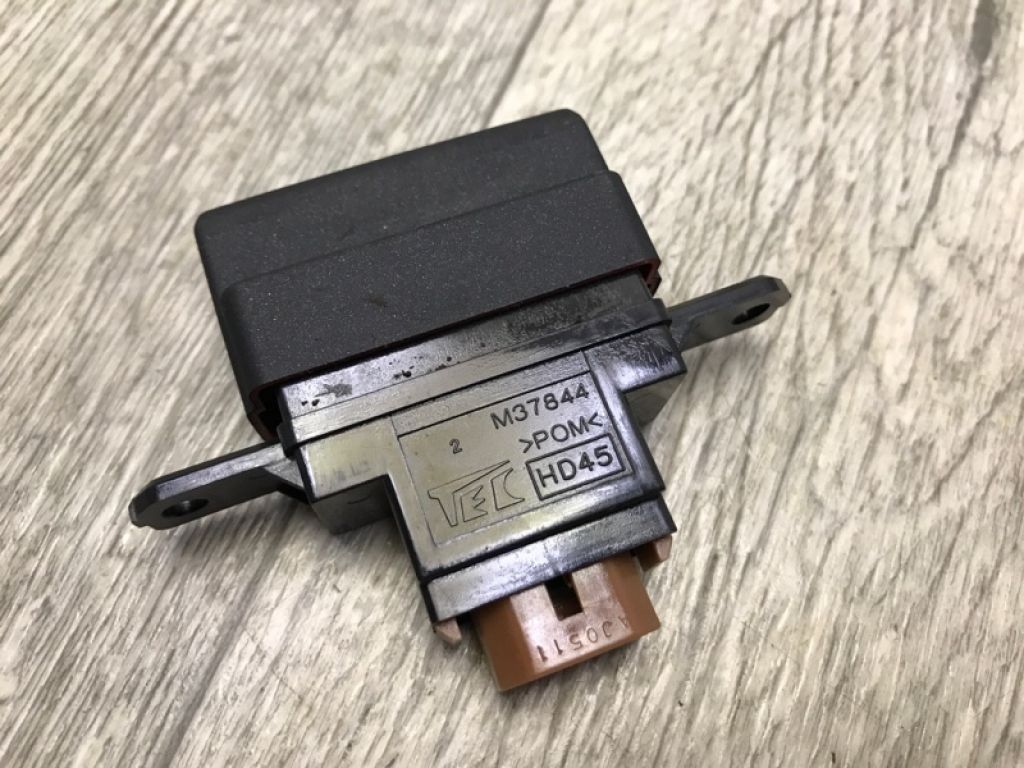 35510-TL2-A02 | Кнопка аварійної сигналізації HONDA ACCORD CU8 / TSX 08-14 - Фото 4