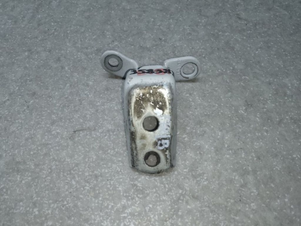 67410-TX4-H02ZZ | Петля двери верхняя передн. прав. ACURA MDX (YD3) 13-21