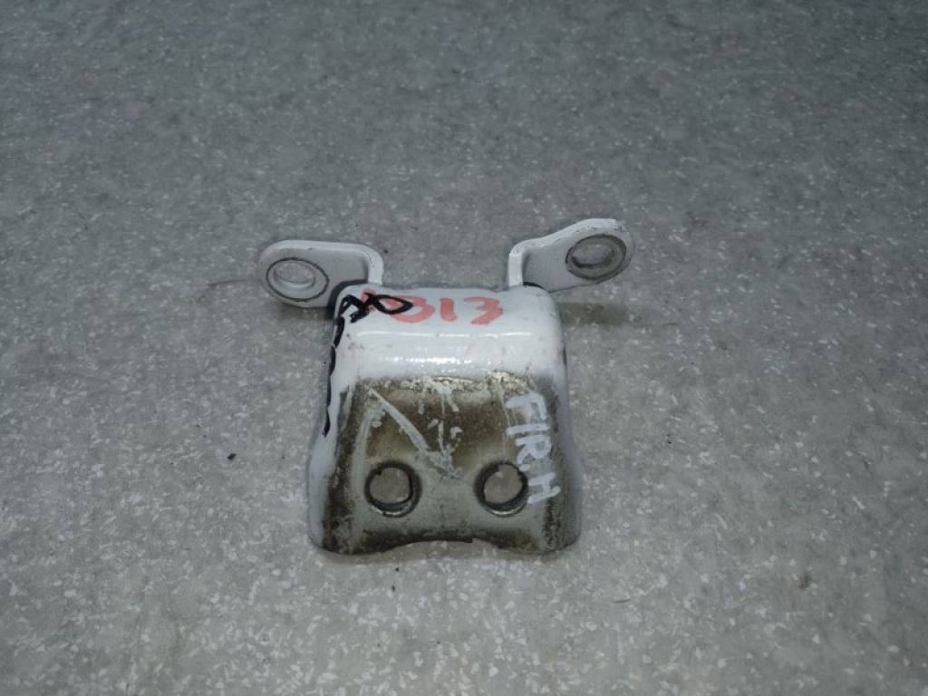 67420-SDA-A01ZZ | Петля двери нижняя передн. прав. ACURA MDX (YD3) 13-21