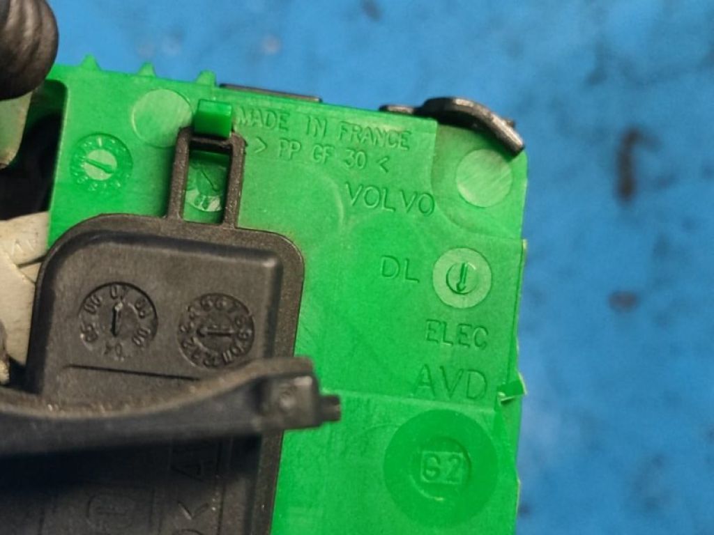 30699748 | Замок двері передн. прав. VOLVO XC90 02–16 - Фото 5