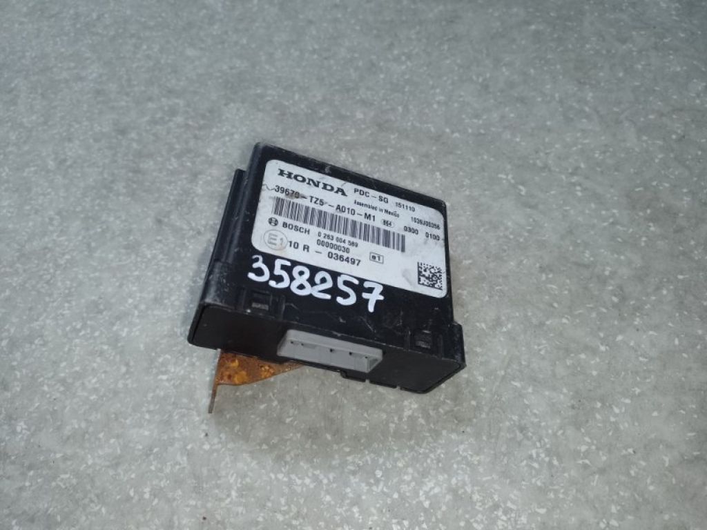 39670-TZ5-A01 | Блок керування парктроніком ACURA MDX (YD3) 13-21