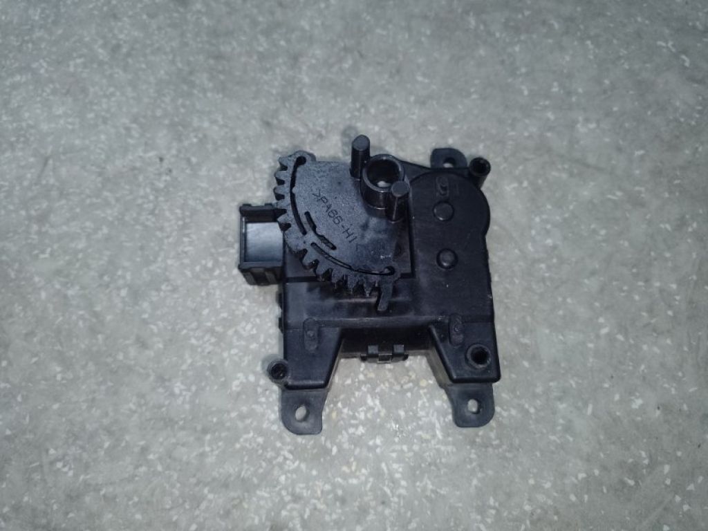 79140-TZ5-A51 | Моторчик заслонки печки ACURA MDX (YD3) 13-21