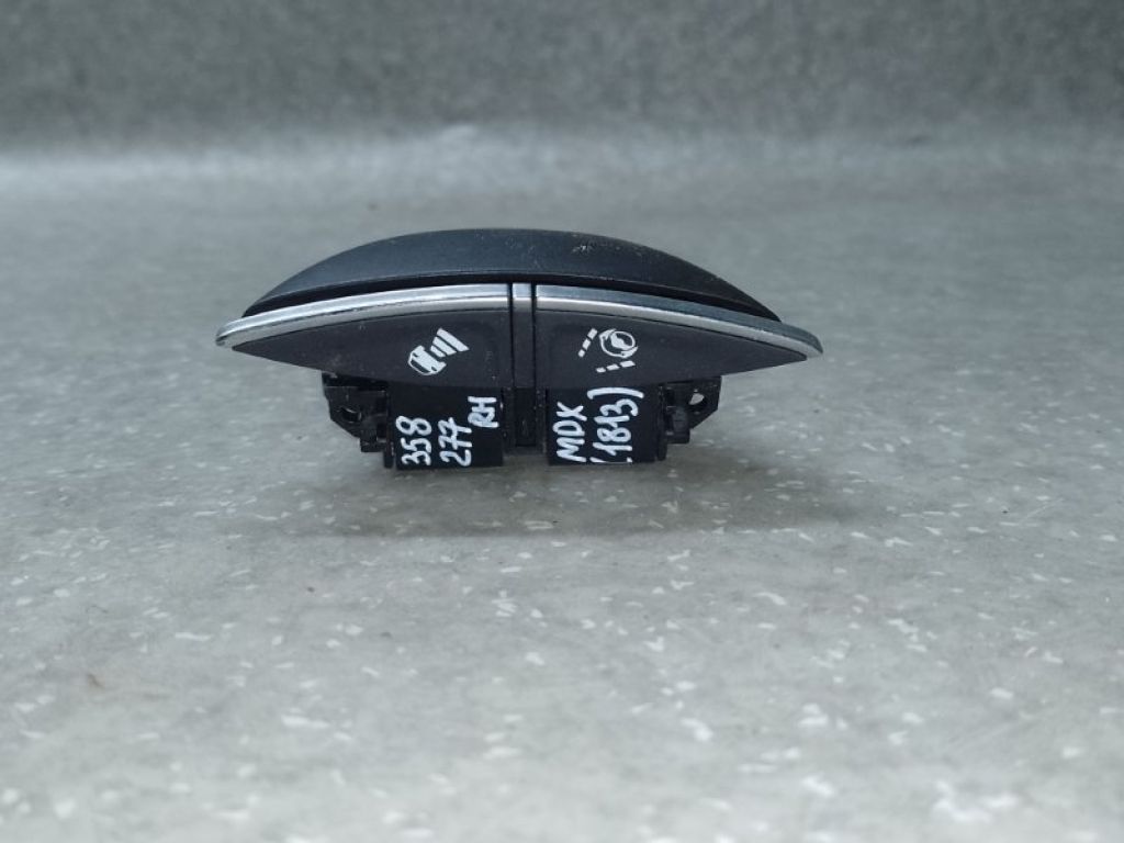 35870-TZ3-A11ZA | Кнопки руля прав. ACURA MDX (YD3) 13-21