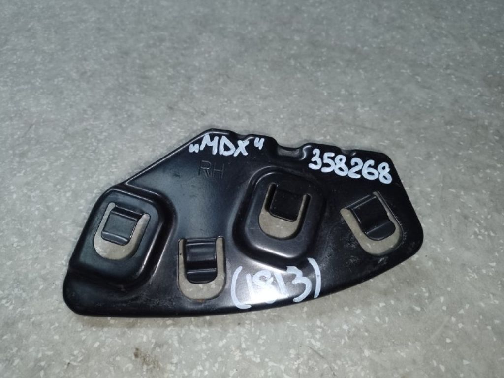 71505-TZ5-A00 | Кронштейн заднього бампера прав. ACURA MDX (YD3) 13-21