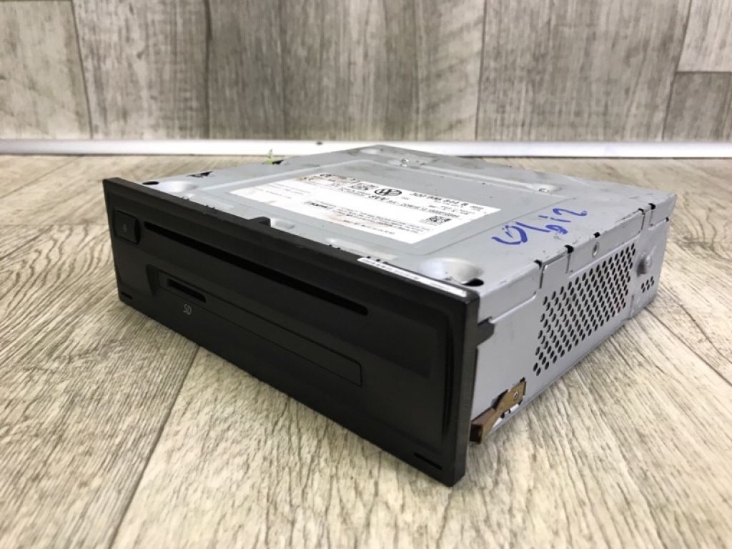 3Q0 035 878 B | CD-чейнджер VOLKSWAGEN TIGUAN 16-23 - Фото 3