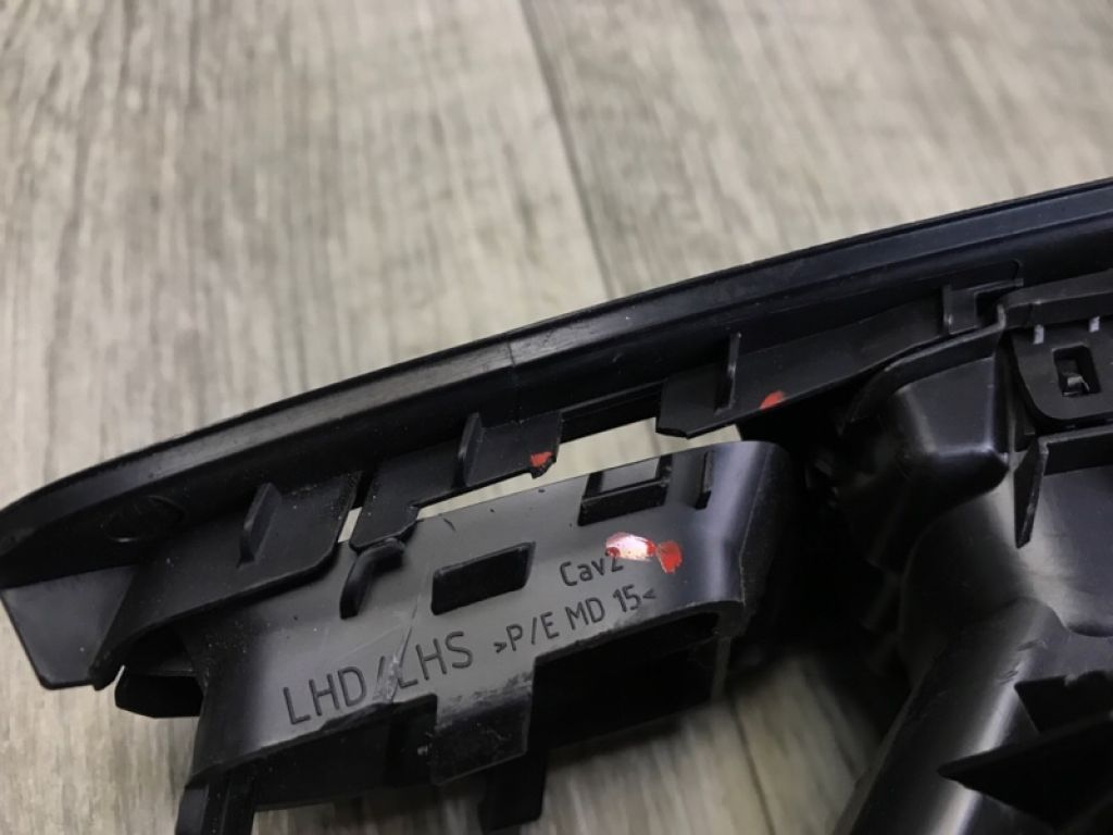 CV6Z-19893-GA | Дефлектор воздушный лев. FORD FOCUS 10-18 - Фото 6