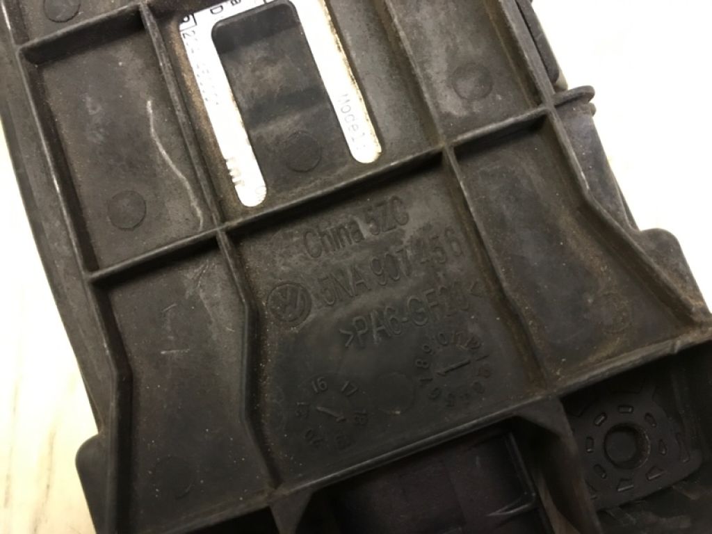 5Q0 907 686 C | Датчик сліпих зон VOLKSWAGEN TIGUAN 16-23 - Фото 6