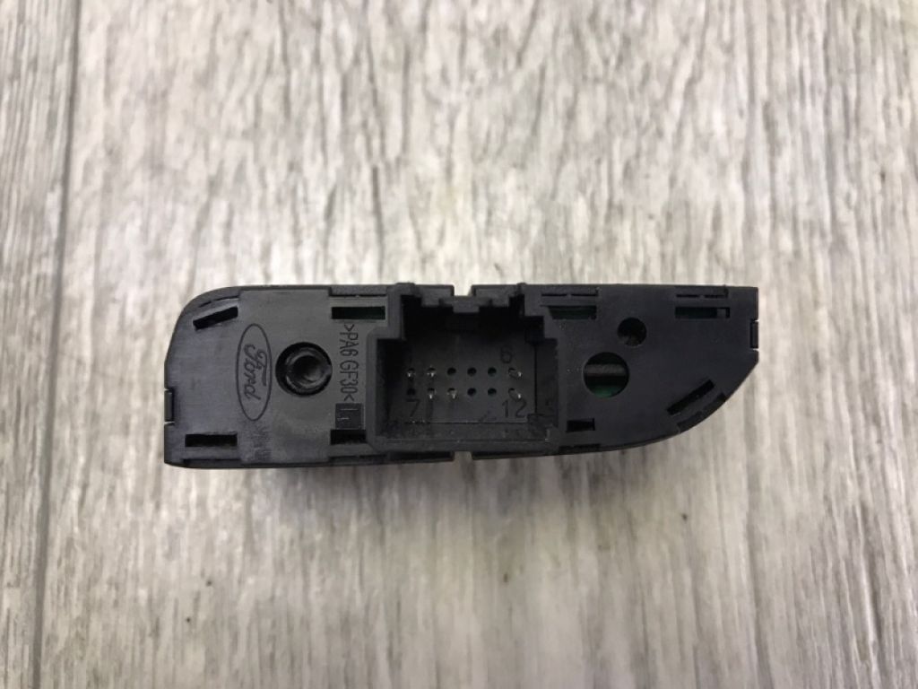 CP9Z-10A936-A | Кнопка обогрева заднего стекла FORD FOCUS 10-18 - Фото 2
