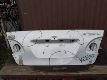 Крышка багажника TOYOTA COROLLA 120 00-07