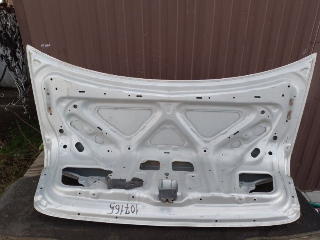 H4300-3Y5CM | Крышка багажника NISSAN MAXIMA A33 99-02 - Фото 2