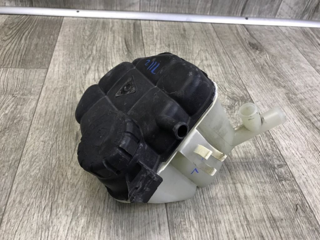 A 166 500 00 49 | Бачок розширювальний MERCEDES GL-CLASS X166 12-16