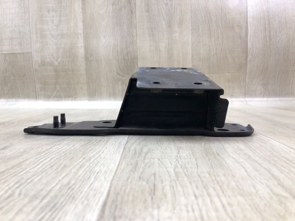 62211CG000 | Кронштейн підсилювача переднього бампера лів. INFINITI FX S50 03-08 - Фото 3