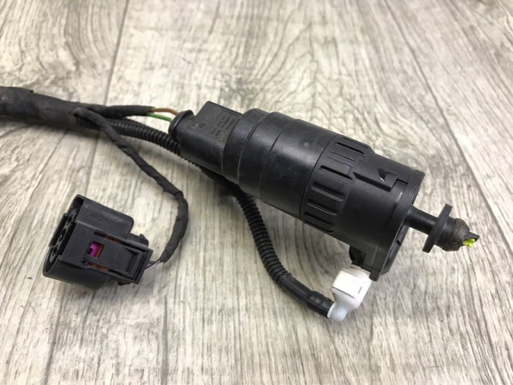 1K6 955 651 | Насос омивача скла VOLKSWAGEN TIGUAN 16-23 - Фото 6