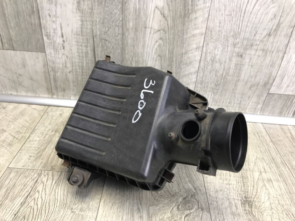 17201-RL5-A00 | Корпус повітряного фільтра HONDA ACCORD CU8 / TSX 08-14