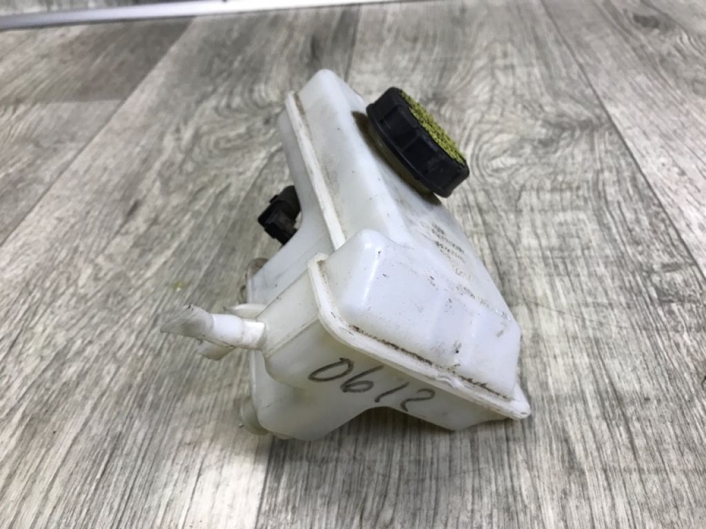 5Q1 611 301 C | Бачок головного гальмівного циліндра VOLKSWAGEN TIGUAN 16-23 - Фото 3