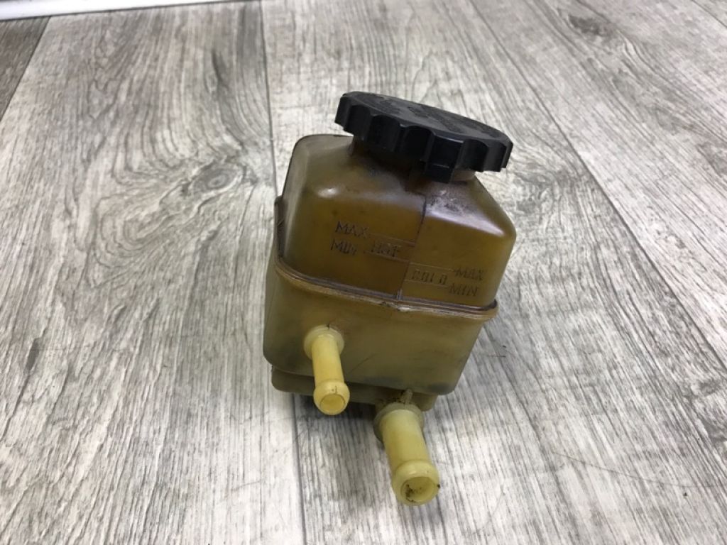 44360-33040 | Бачок гідропідсилювача керма TOYOTA CAMRY 30 02-06 - Фото 2