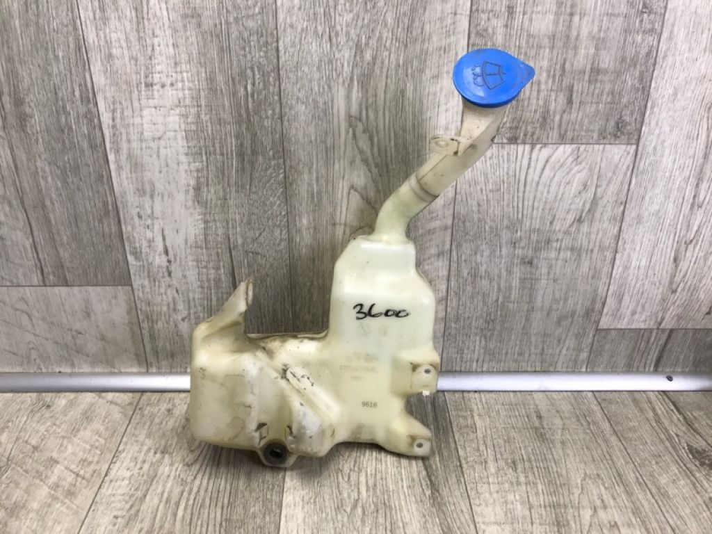 76841-TL0-003 | Бачок омивача HONDA ACCORD CU8 / TSX 08-14