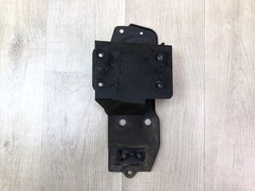 Кронштейн підсилювача переднього бампера лів. INFINITI FX S50 03-08